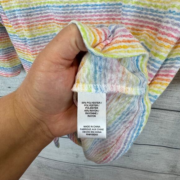 Bobeau Women's Rainbow Striped 3/4 Sleeve Tie Side Top Size Medium - Picture 5 of 7